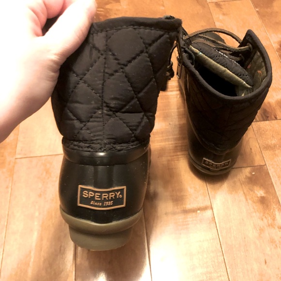 EXCELLENT CONDITION Sperry Boots in Black with Side Zipper in Women Size 5 - Picture 3 of 6